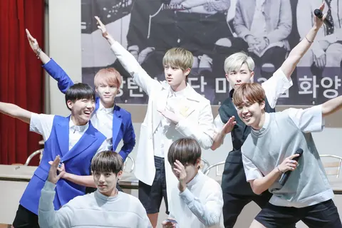방탄소년단 사진