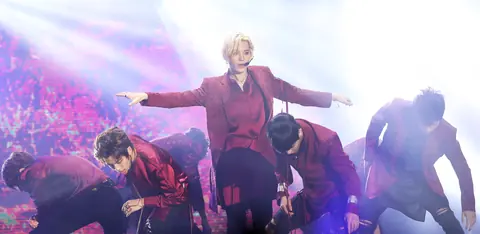 인피니트 사진