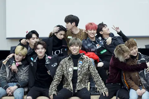 펜타곤 사진