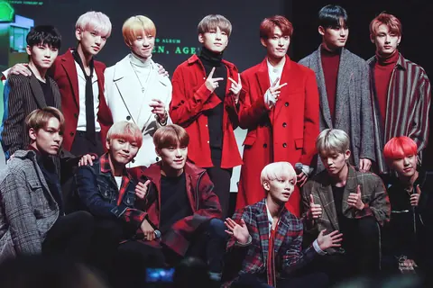 세븐틴 사진