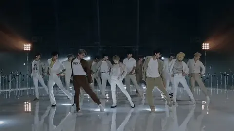 세븐틴 사진