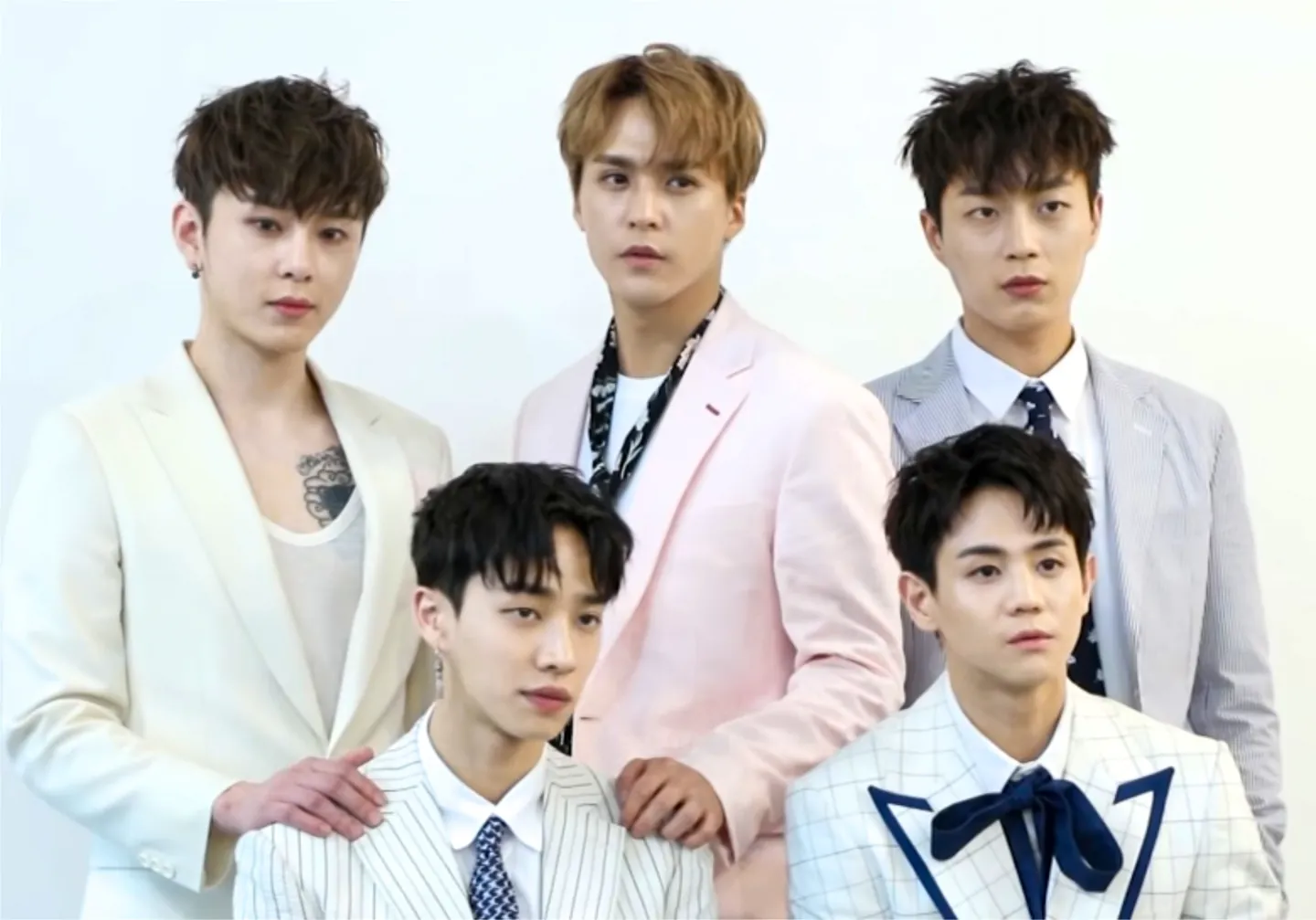 하이라이트 (음악 그룹) 사진