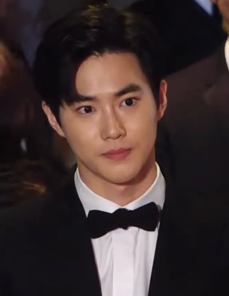 수호 사진