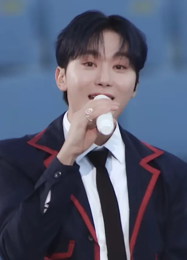 승관 사진