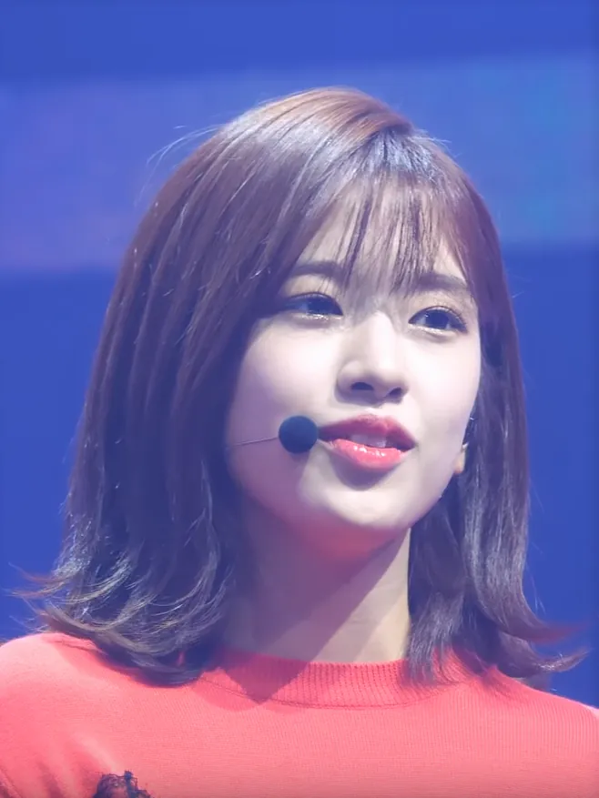 안유진 사진