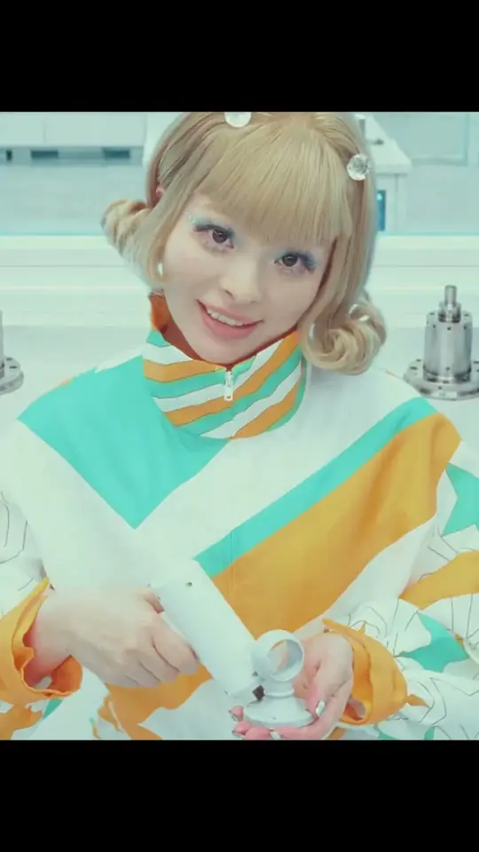 近未来なのに、なぜか懐かしい…🪐 | 『月姫』MV