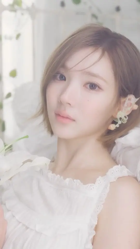 2027 Hearts2Hearts SEASON'S GREETINGS TRAILER