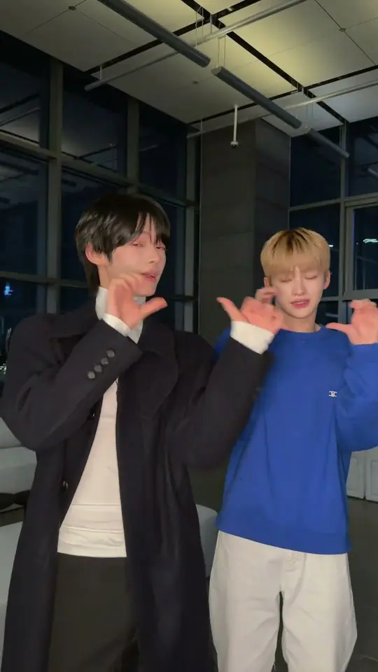 🖤💙🖤💙 TWS HANJIN JIHOON
