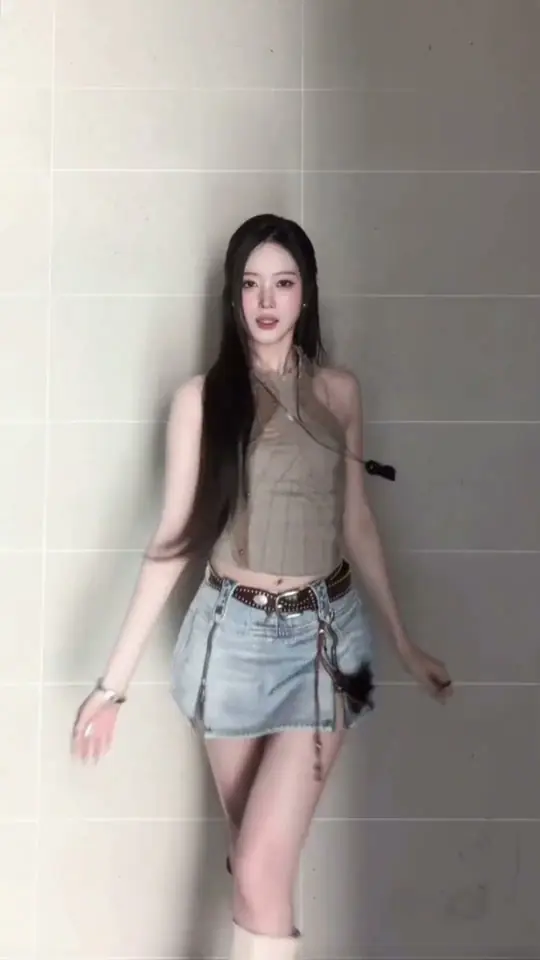 '𝘊𝘢𝘶𝘴𝘦 𝘐 𝘥𝘰𝘯'𝘵 𝘤𝘢𝘳𝘦 🧊