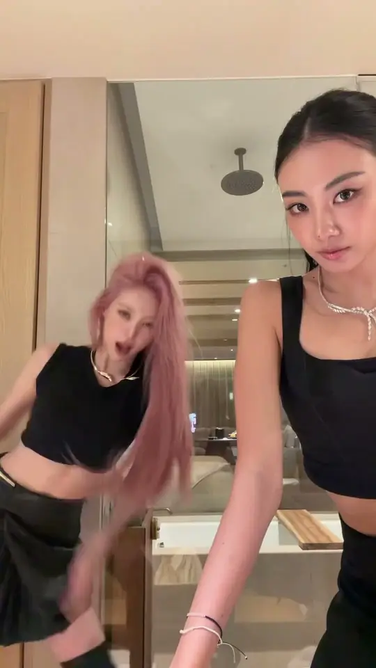 💃💃