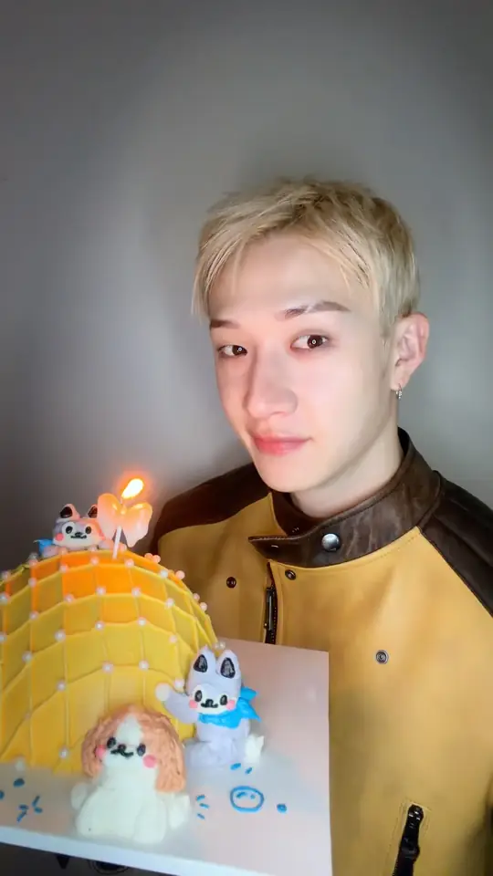🐺's birthday🍍
