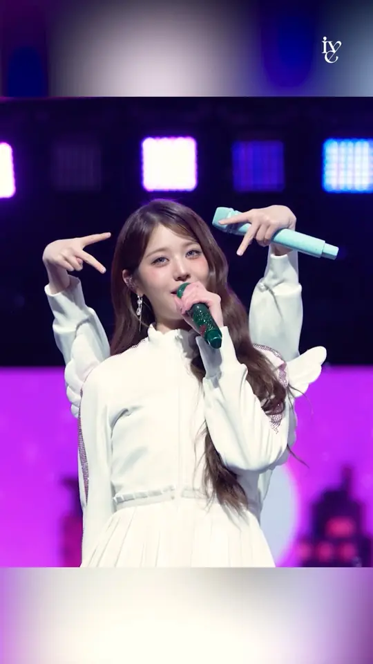 Note : HONG KONG｜IVE WORLD TOUR 〈SHOW WHAT I AM〉 PREVIEW