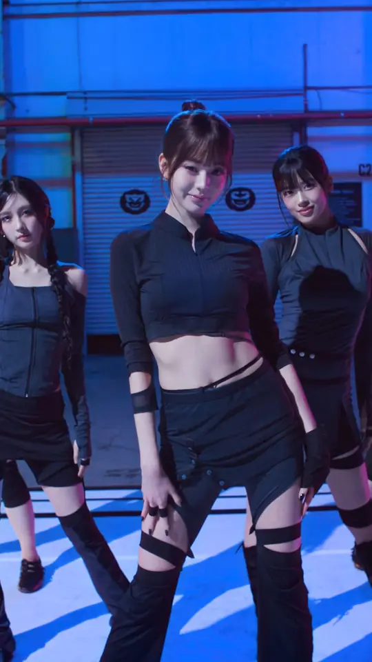 It's time for Looks Can Kill #LooksCanKill