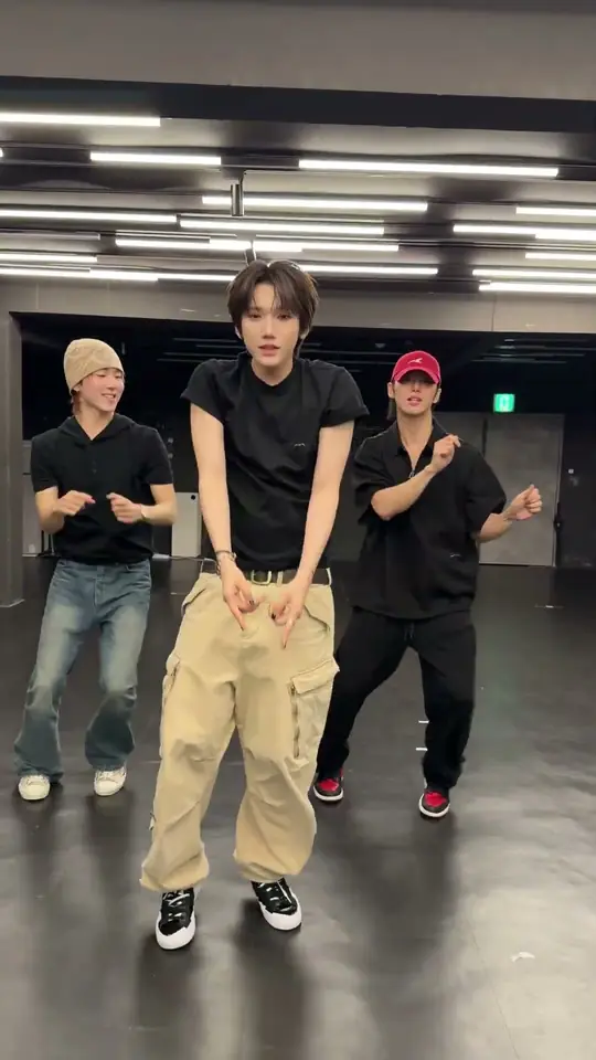 LEGENDARY 현민 님과 탈출 🫨