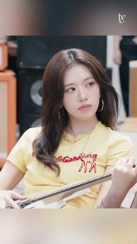 IVE 아이브 PHOTOSHOOT 'Looks Can Kill' - Behind The Scenes PREVIEW
