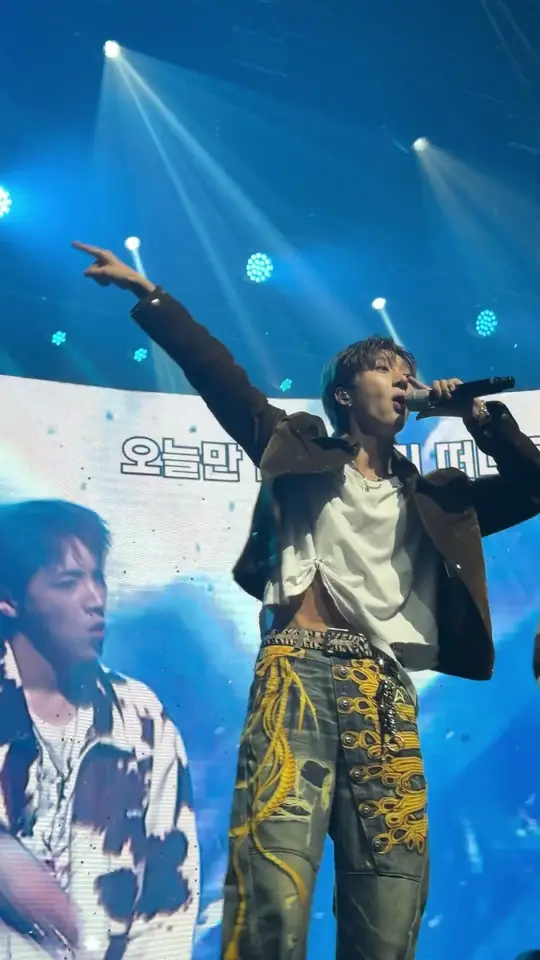 PENTAGON 10th Anniversary Tour '101010' in Seoul 💙