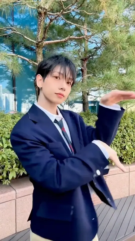 명재현춤 👦🏻✋#BOYNEXTDOOR