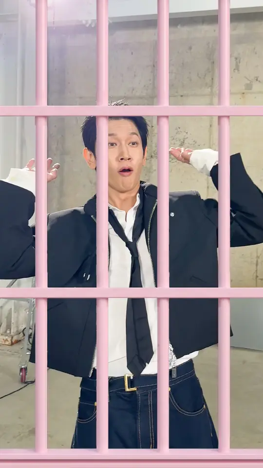 🚨 with @crushofficial #You_re_Under_Arrest