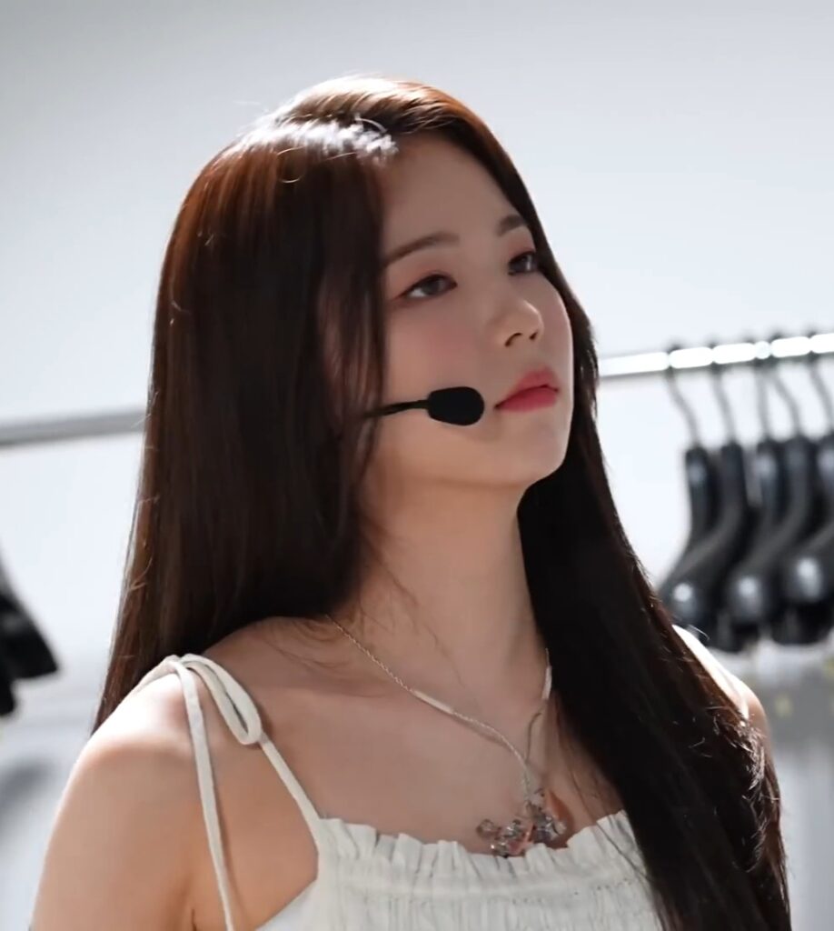 NiziU 화보